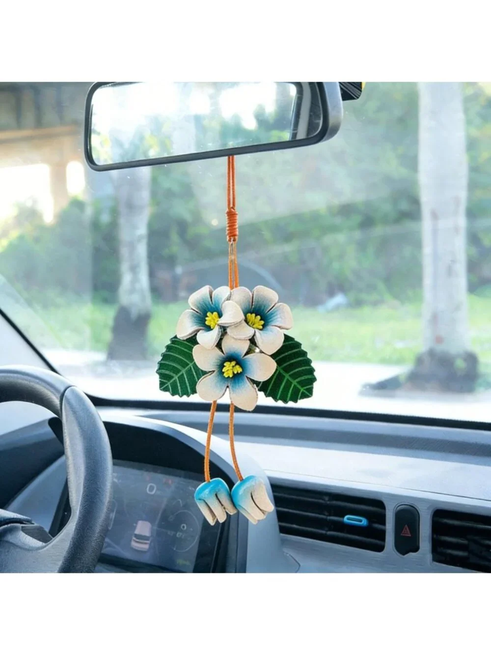 Boho Genuine Leather Flower Keychain | Cute Bag Charm for Handbag & Purse